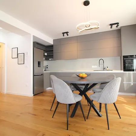 New! Jolie In - With Free Parking And Terrace! * Zadar