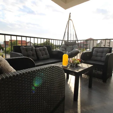 Apartamento New! Jolie In - With Free Parking And Terrace! Zadar