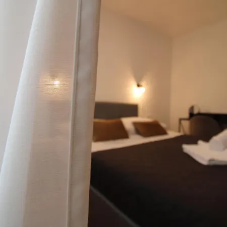 New! Jolie In - With Free Parking And Terrace! 公寓 *