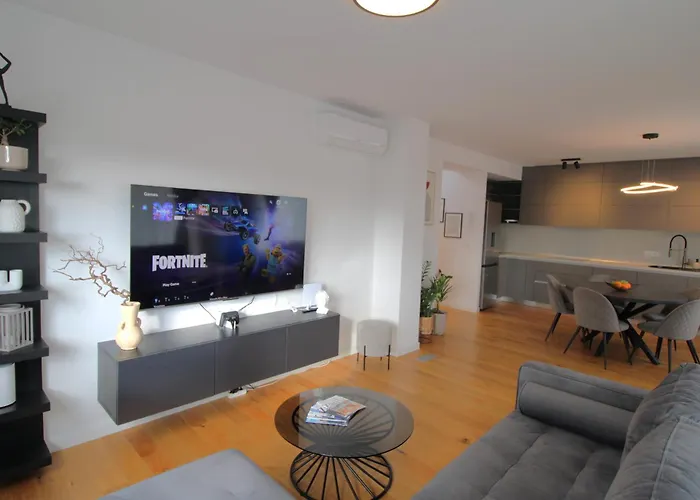 New! Jolie In - With Free Parking And Terrace! Zadar