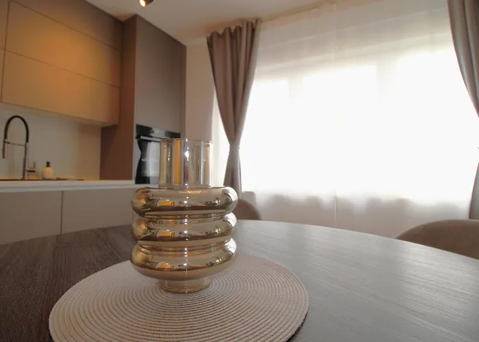 Lejlighed New! Jolie In - With Free Parking And Terrace!